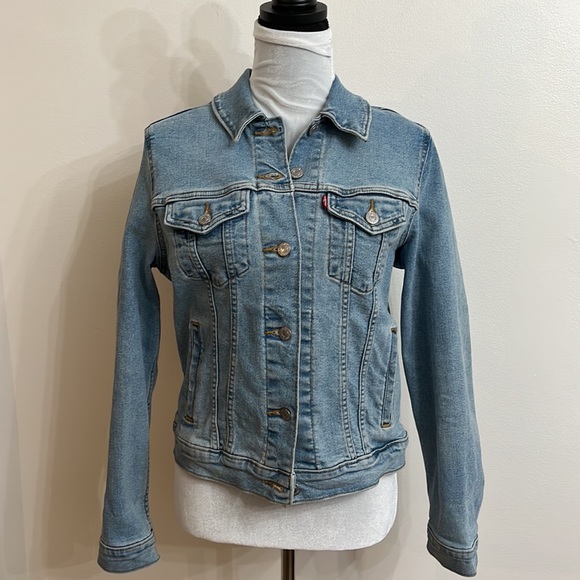 Levi's Jacket - Picture 4 of 12